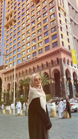 Absen dong, yang umroh tahun 2024 di bulan apa aja nih? 😊😊 #masjidilharam #umroh2024 #مسجدالحرام #jabalkhandamah 