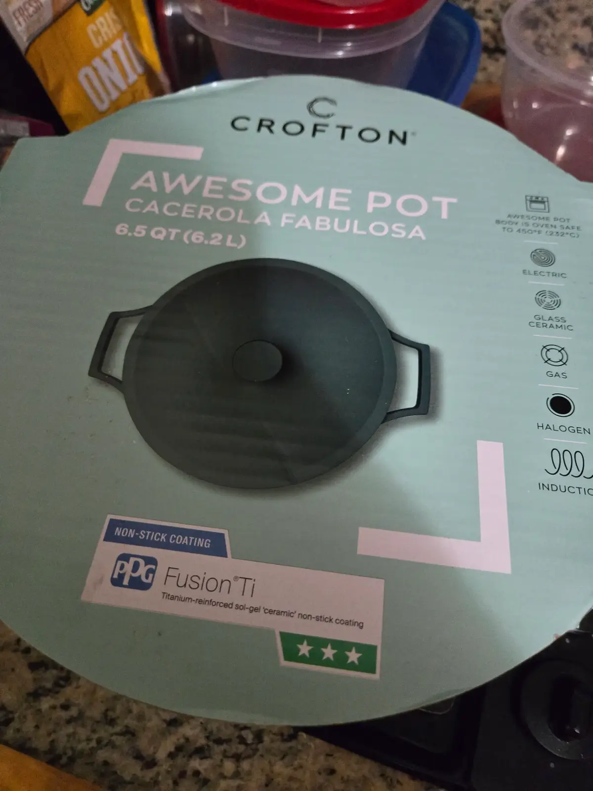 Excuse the mess. I'm in the process of cleaning after cooking, but look what I got from Aldi yesterday. I got an Awesome Pan from Aldi that is like a big Dutch Oven. It is so lightweight. I can't wsit to make some soup or chili in it. #Aldi #AwesomePan #Cooking #AldiAwesomePan 