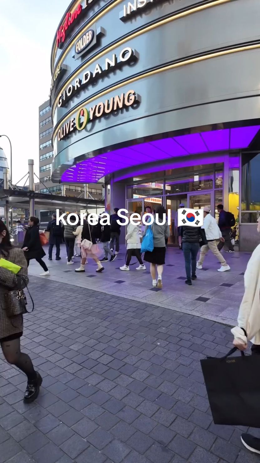 Korea Seoul 🇰🇷     🩷Myeongdong Street  #myeongdong #korea #seoul #hongdaestreet #seoul #korea #koreatravel #koreatrip #koreaflower #koreatourism #koreatour #koreagram #pop #koreabeauty #Corée #voyageCorée #Seoul #koreanische #korealife #Koreanscenery #bts #blackpink #busan #busantrip #explore #foryou #influencer #southkorea #v #hongdae #hongdaestreet #seoul  #fyp #fypage #viraltiktok #viral #tutorial #tiktok #funnyvideos #capcut #fypシ #fyppppppppppppppppppppppp 