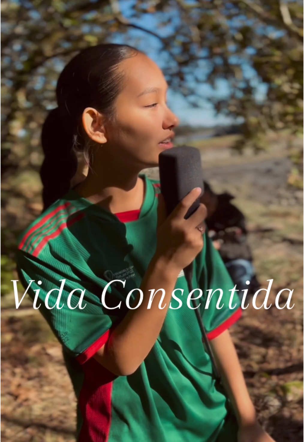 Vida Consentida (Homero Parra) Canción venezolana compuesta por Homero Parra, popularizada por Lino Borges. #isaacetnora #isaacynora #isaacandnora #vidaconsentida #homeroparra #linoborges #musicalatina #bolero