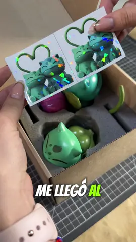 👀 Porque la protección es clave… hasta en el mundo Pokémon👀 ¡Presentamos el pack de Bulbasaur más inesperado que verás hoy! 😏💥 ¿Un poco de sarcasmo con tu Pokémon favorito? Sí, lo hicimos. ¡Porque la vida es mejor cuando estás preparado para todo! 😎✨ ¿Quieres amor o un Bulbasaur? ¿Por qué no ambos? 💚💫 #Bulbasaur #sarcasm #PokemonSarcasmo #LoQueNadieEsperaba #FigurasDeColección #TikTokViral #MemesPokemon #EdiciónLimitada #HumorGeek #ViralChallenge #WTFMoment
