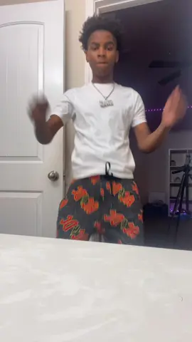 Yall want more trip out😂#demond #youngnturnt #llj💔🕊 