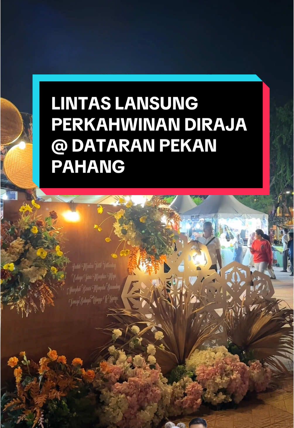 Untuk orang Pekan yang nak turut meraikan Majlis Perkahwinan Diraja boleh ramai2 memeriahkan Dataran Pekan.. boleh rasa vibes Perkahwinan Diraja di sini.. ada screen besar untuk lintas lansung dan lebih 40 vendor berkampung di sini 🤩 👰🏻‍♀️ LINTAS LANGSUNG SEMPENA MERAIKAN ISTIADAT PERKAHWINAN DIRAJA 📍 Dataran Pekan Bandar Diraja 🗓️24 - 27 OKTOBER 2024 ⏰ 10 pagi - 12 malam #abiadra #abiadrakuantan #jjcmabiadra #abiadrareview #jjcmkuantan #jcmpahang #majlisdirajapahang #majliskeraianrakyatpahang #pahangroyalwedding 