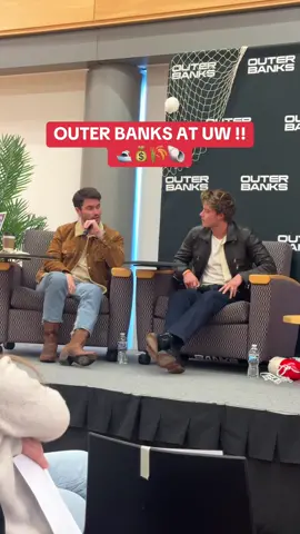 was not on my bingo card #outerbanks #obx #chasestokes #rudypankow #universityofwashington #uw #seattle #seattletiktok 