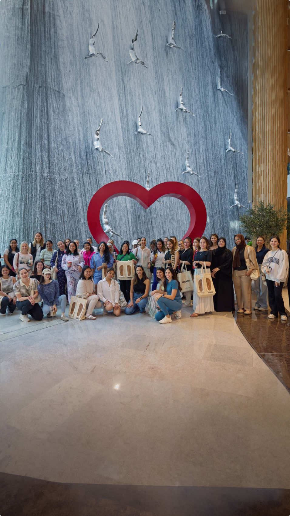 Steps, smiles, and recovery with @girlswhowalk at @thedubaimall! We had an amazing morning connecting and walking together, followed by a refreshing break back at our store. Thank you to everyone who joined us to explore the comfort of Birkenstock—because recovery starts with walking as nature intended. خُطى رشيقة ومتعة أكبر وتعافي أسرع مع @girlswhowalk في دبي مول (@thedubaimall)! لقد أمضينا صباحًا رائعًا في التواصل والسير معًا، ثم حظينا بقسط من الراحة في متجرنا. فشكرًا لكل من شاركونا استكشاف مفهوم الراحة لمنتجات بيركنستوك، لأن التعافي يبدأ بالسير بشكل طبيعي. #birkenstocks #dubaimall #walking 