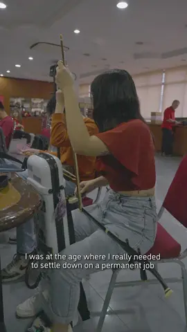 Can you share how you play the Erhu? (PART 5) #tropictitbit #tropicmonsters #myartourculture #maoc #culture #arts #interview #raw #candid #relatable #documentary #dayinthelife #erhu #chinese #orchestra #singapore #singaporean #malaysia #tiktoksg #tiktoksingapore #fyp #foryoupage #foryou 