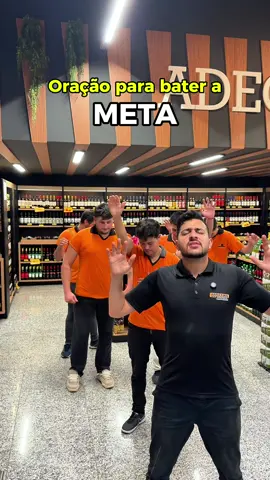 Amém 🙏🏼 😂 Cadê a equipe? 😂 #supermercado #meme #viral #viralvideos #engraçado #memes #zueira #cliente #caixa #humor #comedia #compras #supermercados #clientes #raiva #patrão #oração #meta