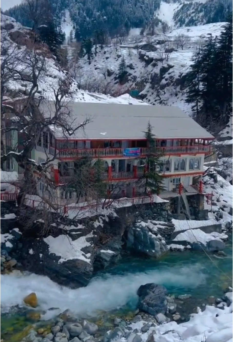 Swat kalam Snow❄️ #explore #kalam #Snow #unfrezzmyaccount #DearTikTokmyvideoforyoumepleaseme🙏 #viraltiktokvideo #foryou #foryoupage #fypシ #tiktok #onthisday #viral_video_tiktok #fypppppppppppppp #unfrezzmyaccount🙏 #viralvideo #me #jaanalam415 