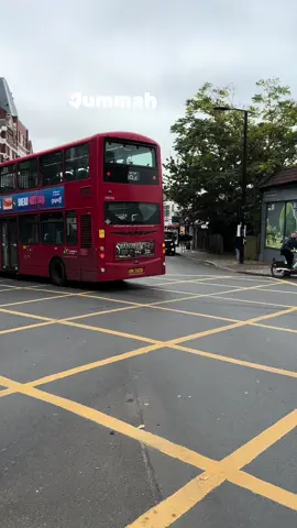 #london #jummahmubarak #azan#sydenham#mashallah #foryourpage #tik_tok #viral 