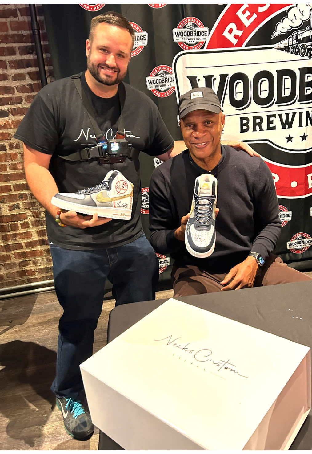 @Yankees @New York Mets Darryl Strawberry and Neeks Custom Sneaks #newyorkyankees #yankees #customsneakers #customkicks #sneakerhead #sneakercustomizer #sneakercustomizing #Cuatommade #1of1 #sneakerart #autograph #exclusive #darrylstrawberry 