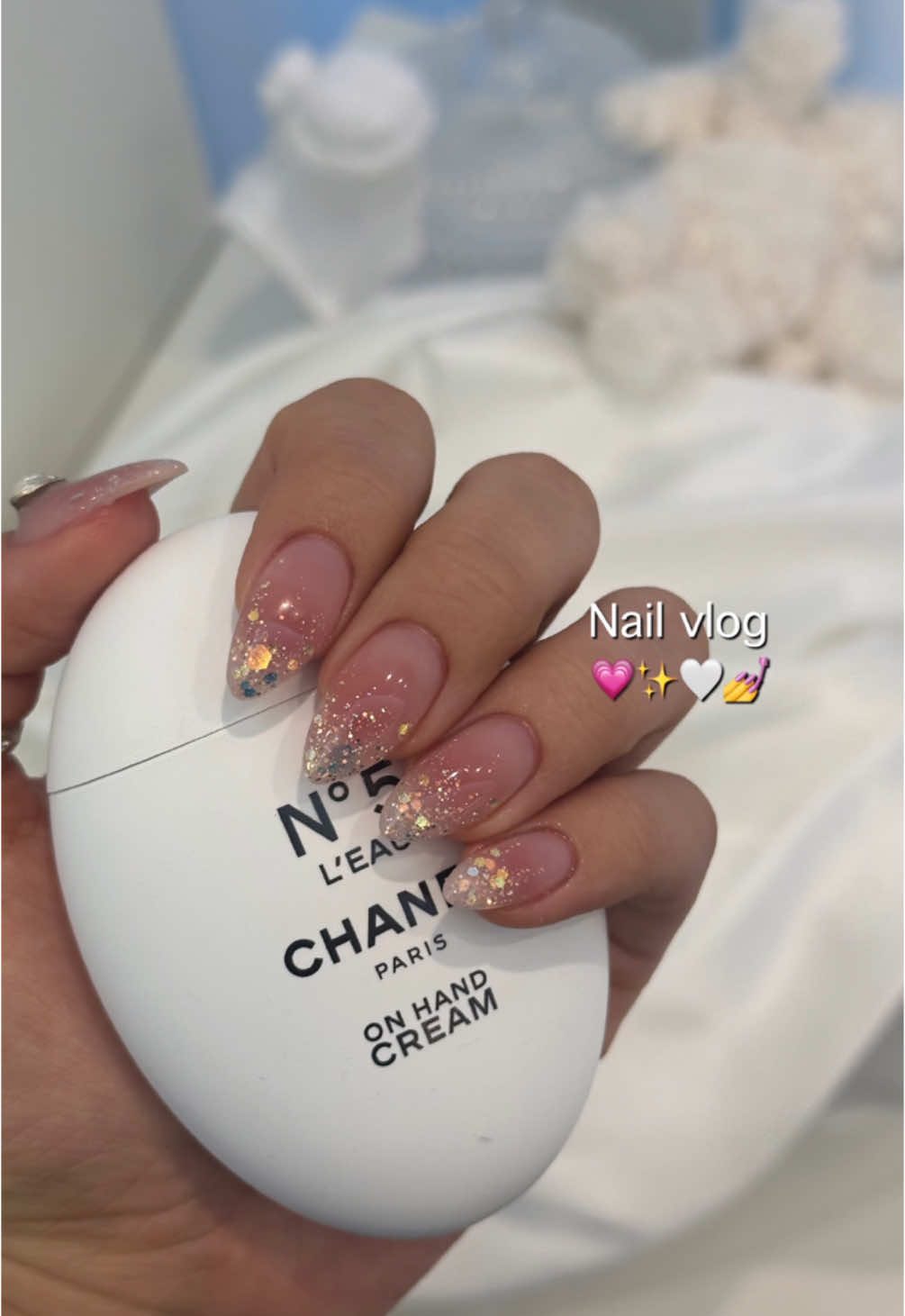 ….🤭💗🤍🍑💅✨ #nails #nailtutorial #nailart #nailinspo #nailinspiration #kbeauty #koreannails #nailsalon #viral #fyp #네일아트 #Vlog #minivlog #nailvlog 