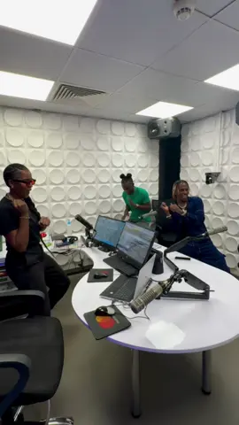 Vibes on Vibes #KifoChaMende OUT NOW 🔥🔥 #KifoChaMende #Iyanii #iyaniichallenge #KifoChaMendeDanceChallenge #kifochamendeaccepted #KifoChaMendebyIyanii #kifochamendekufaderevamakanga 
