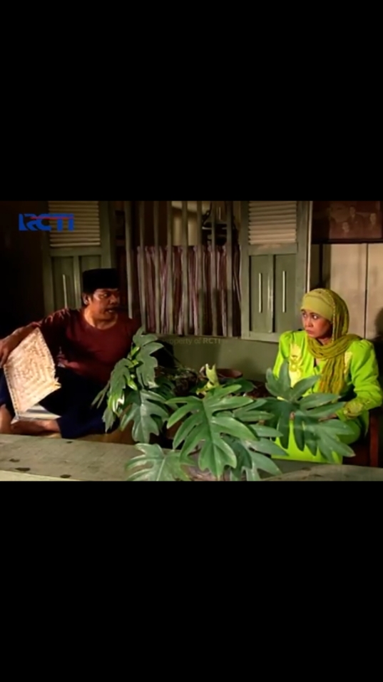 sarah diam-diam suka sama doel#sidoelanaksekolahan #film #fypシ #filmlucu 