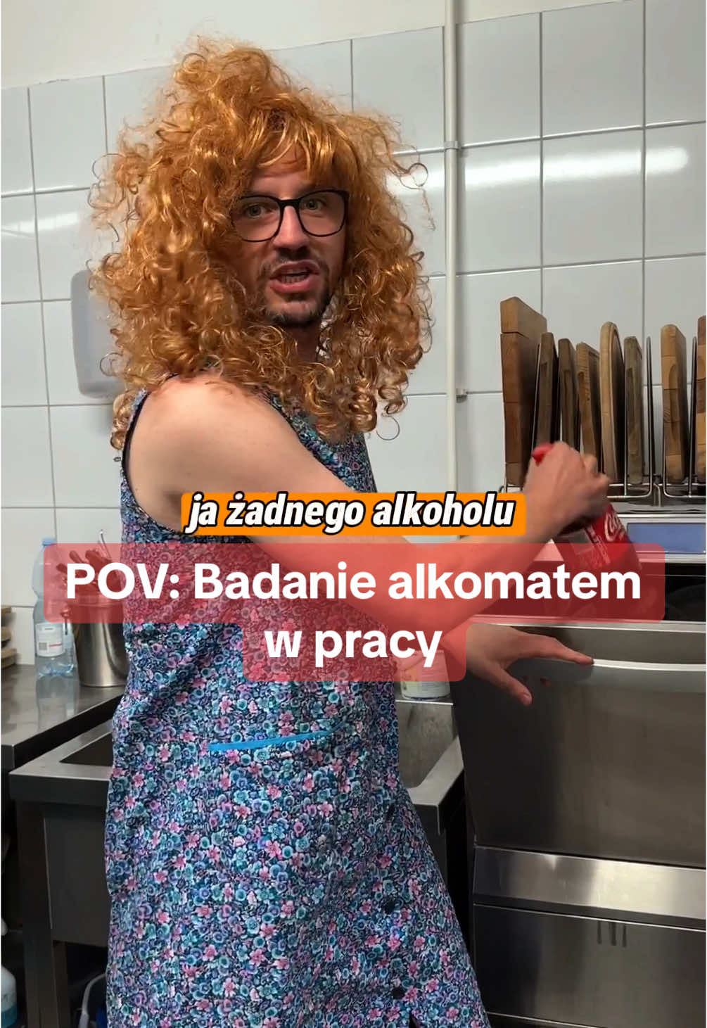 Oznacz kogoś kto powinien się bać badania alkomatem w pracy😂🏆🖤  @PanKasjerz 🧨✨ #dlaciebie #praca #gastronomia #restauracja #komedia #meme #zmywakowa