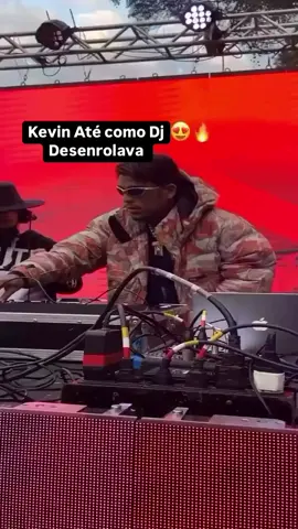 O homi era monstro 🐲🍯 #rave #festa #musicaeletronica #festaeletronica #musica #festival #ravebr #ravebrasil #mckevin #mckevineterno 