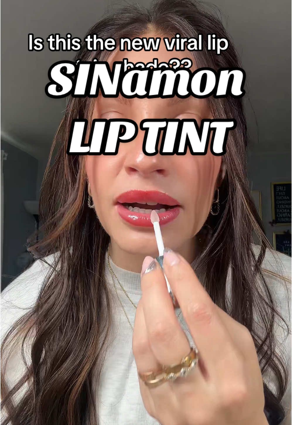 ITS SO GOOD viral lip tint shade: SINamon #lipstain #liptint #liptintviral #starcreatorcompetition #tiktokshopblackfriday #ttsbeautybesties #redlip #selfcarefinds 