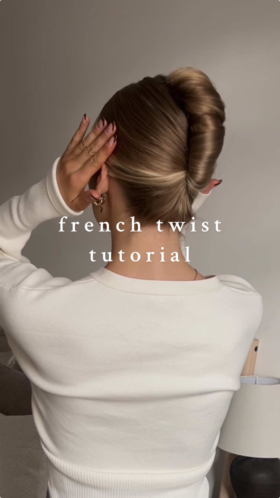 such a classy hairstyle!!🥐🤎✨ #hairinspo #hairideas #hairtutorial #frenchtwist #aesthetic 