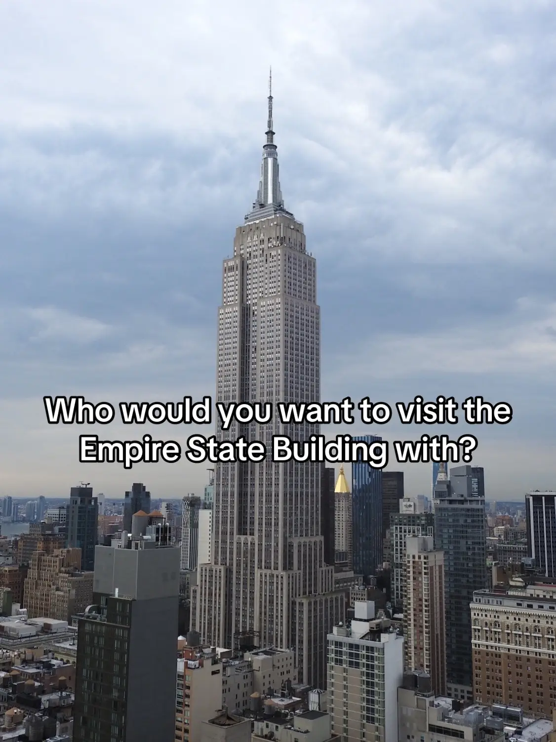 Pick your celeb bestie #nyc #newyork #empirestatebuilding #celebrity #slideshow 