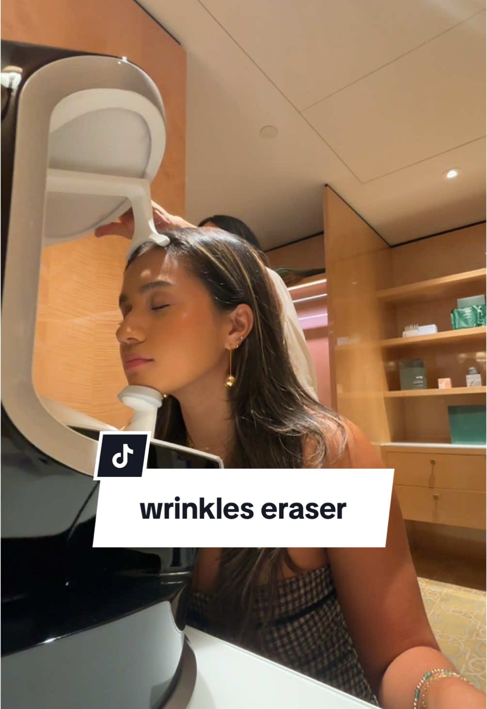 yall 2024 tech be crazy nowadays but let’s see if this @WNP.Hydra @WNP SKINCARE wrinkle eraser works and i’ll report back on my findings #wnp #koreanskincare #koreanbeauty #wrinkle #wrinkleeraser #antiwrinkle #antiaging #tech 