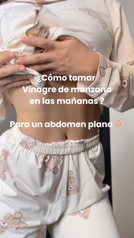 Abdomen plano con vinagre de manzana 🍎  Ig: @saraduran.t  #abdomen #fitnessmotivation #cintura #Fitness #abdomenplano 