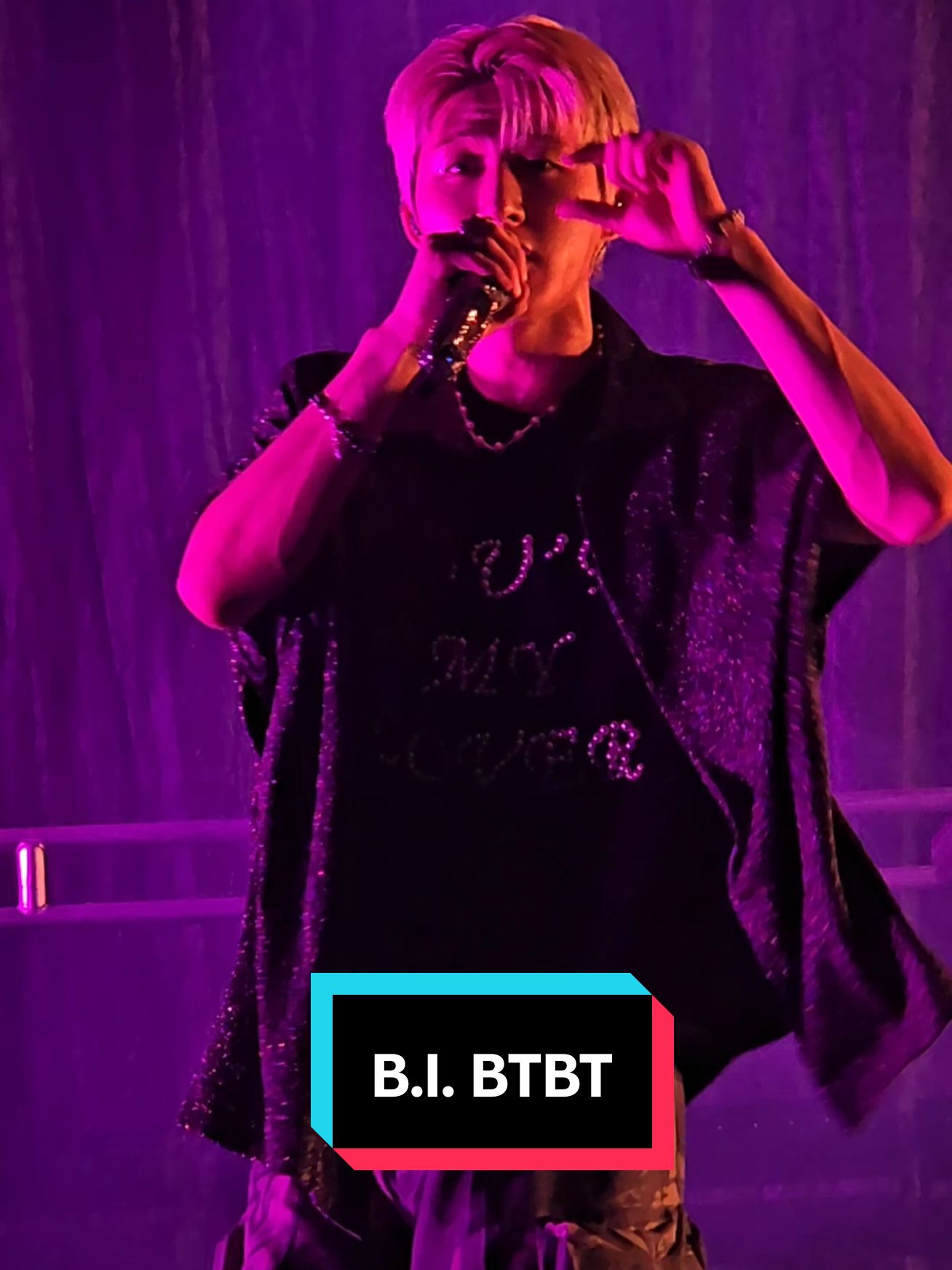 The queen BTBT has arrived #btbt #btbtbi #btbtlive #lastconcert #bi #hypeuptour #bivip #hypeuppoland #hypeupwarsaw #hypeupwarszawa #hypeup #hanbin #biwarszawa #biwarsaw@B.I 