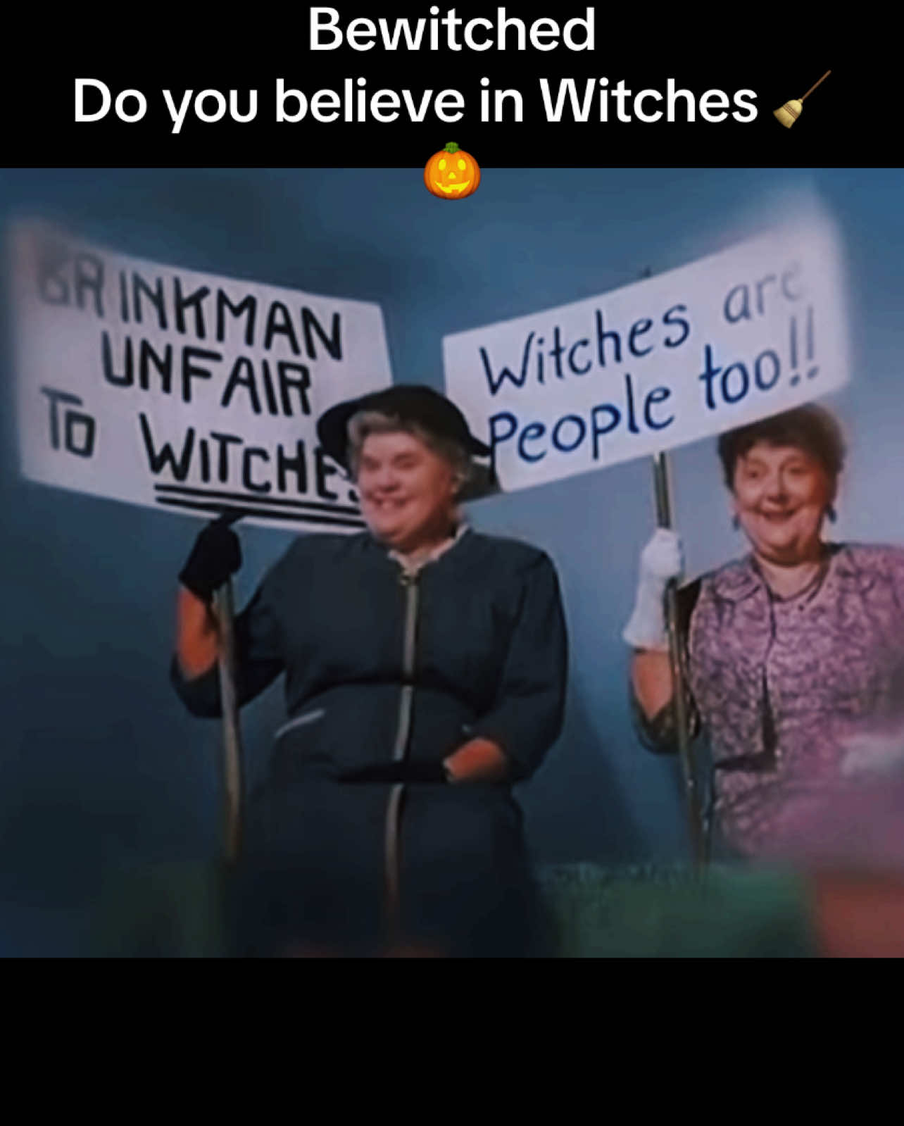 Happy Halloween 🎃 #funny #magic #witchcraft #witch #bewitched 