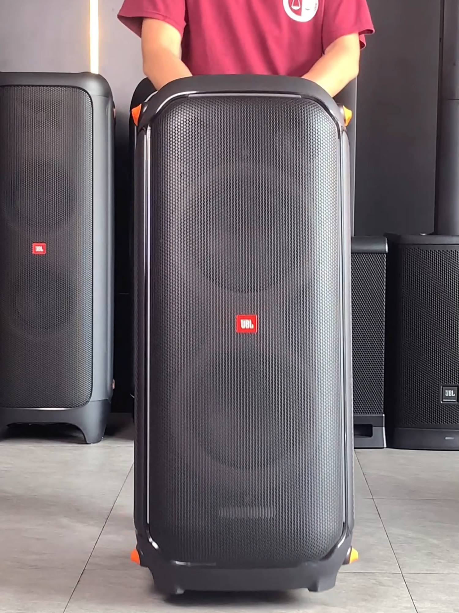 JBL partybox710 + Microphone n6 #test #jblpartyboxtest #jblrealsound