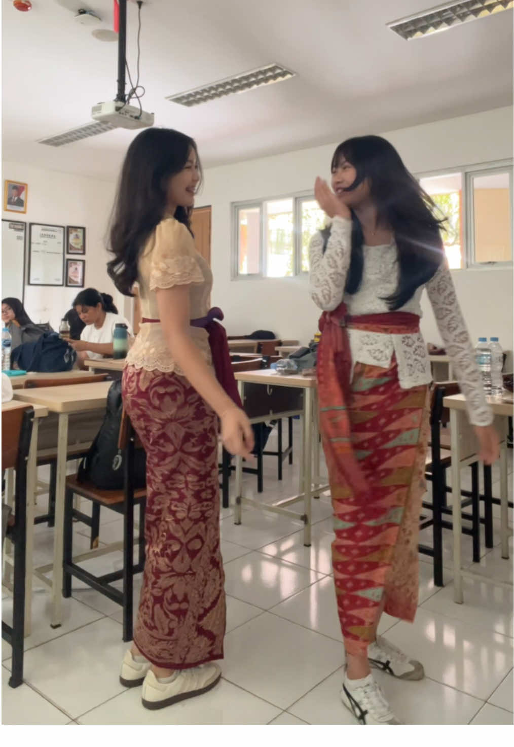 nang ning ning nang sama orang bali😆