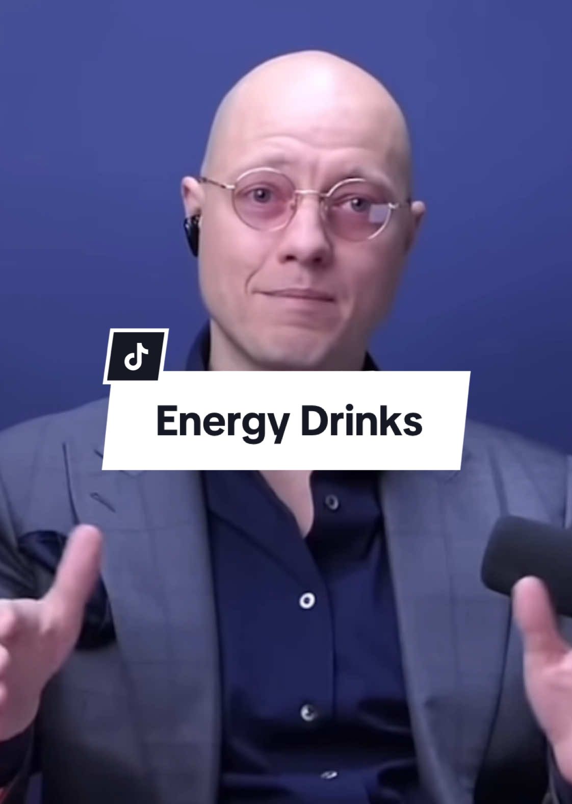 Phillip Hopf über Energy Drinks😳😳was denkt ihr darüber?? #energydrink #schlaf #hosssundhopfclips #hossundhopfpodcast #hossundhopf #hossundhopfhighlights #hoss #hopf #erfolg #deutschland #geld #mindset 