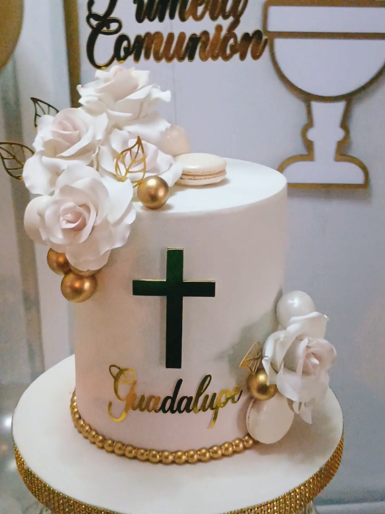 Torta de Primera Comunión #fondant #primeracomunion munion