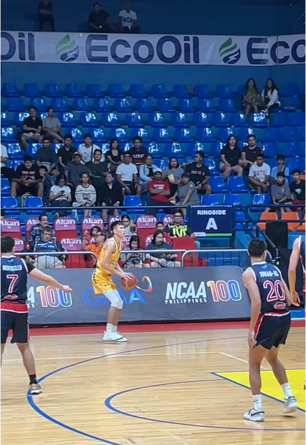 BUZZER BEATER ALERT 🚨  Mart Barrera nails the three-pointer at the end of the third quarter to give JRU the lead over Letran, 63-61!  #NCAA100 #NCAASigloUno #GMASports #SportsOnTiktok 