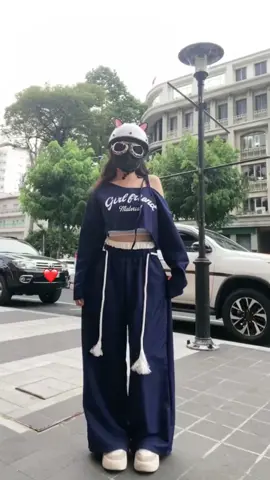 Cho babe cầm lái cuộc tình💖 Dc: @Doubletrancouple #girlnhaychoaypho #dance #coverdance #thinhhanh #xuhuong #fyp #nhayduongpho #thoitrangnu #aolechvai 
