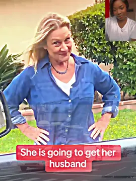 #karen #karensgoingwild #karens #karensoftiktok #karensoftiktok #fyp #foryou #foryoupage #viral #viralvideo #viraltiktok #omg #rude #cops #copsoftiktok #police #policeofficer 