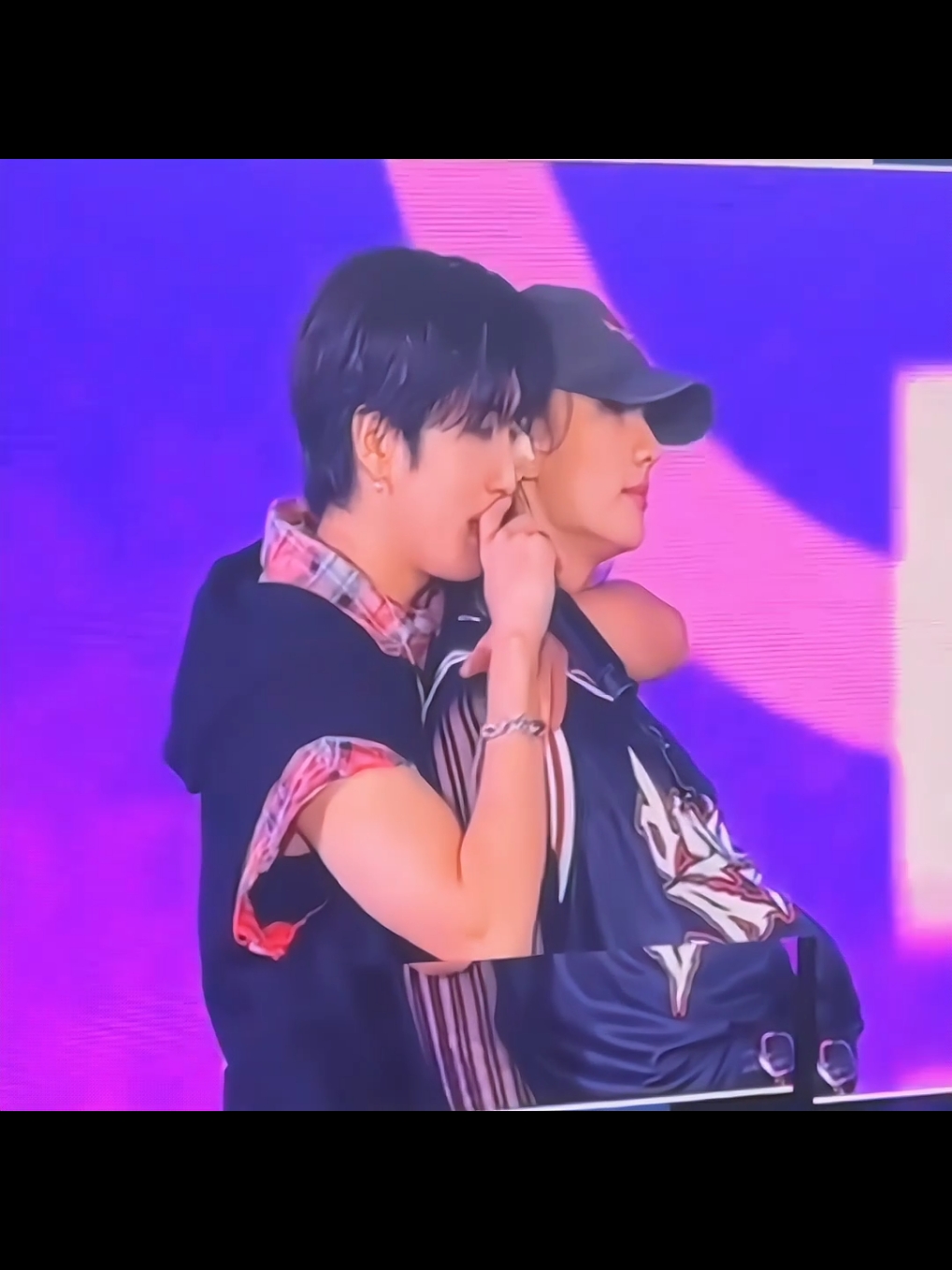 i like it hyunsung (ft minopher) #skz #straykids #hyunjin #han #hyunsung #hanjin #쳌황 #ジンソン #skzconcert #dominATE 