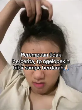 Ya maap gabisa diem tangannya😔