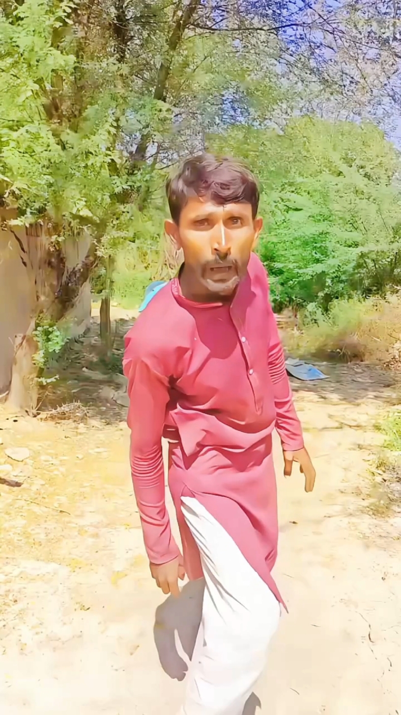 ghonghat me Chand Hoga🤣😂#funnyvideos😂 #trending #viral #foryou #foryoupage #growmyaccount 