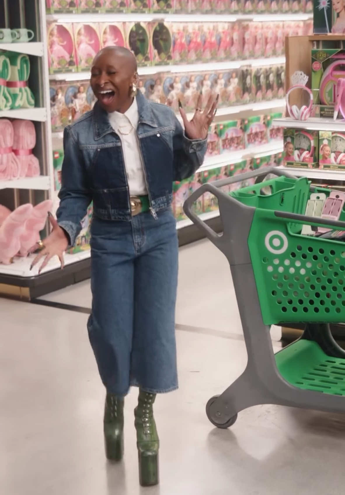 Sang!!!! @Cynthia Erivo Sang!!!! I’m So Ready & Excited To See @Wicked Movie Next Month. #cynthiaerivo #wicked #target 🧙🏿#vocals @target 