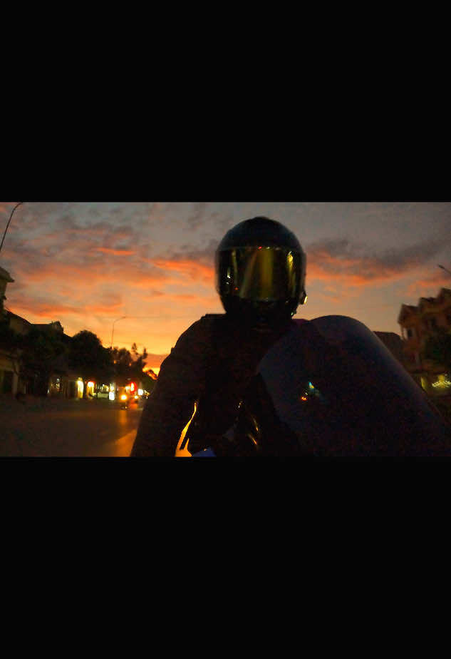 Giống như 1 vở kịch....😕#r15v3 #bike #CapCut 