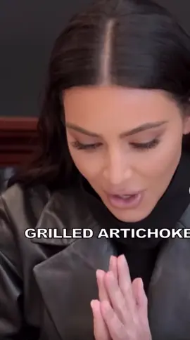 We are foodies 💯The Kardashians ordering food #thekardashians #kimkardashian #krisjenner #officialmande3 #kardashians #foryou #kuwtk
