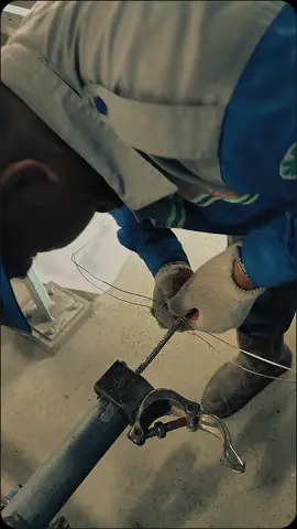 Ada kerjaan kita kerja Ga ada kerjaan bikin gelang🧐 #welderindonesia🇮🇩 #weldergtawsmaw #welderargon #pejuangrupiah #fypシ゚viral #gelangstainlesssteel #kuliproyek 