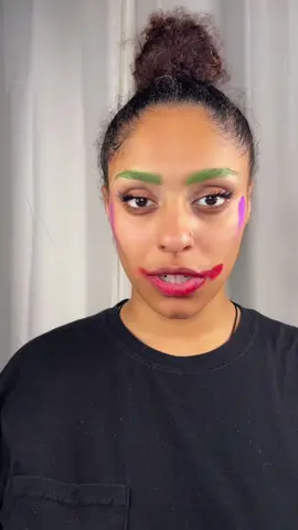 Take a Joke 💚 #jokermakeup #joker #transitions #halloweenlook #makeup 