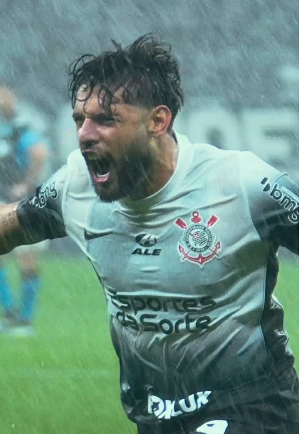 @Yuri Alberto 🦅 O gavião e a tempestade 🌧️🖤🤍🎶 @Corinthians  #gol #yurialberto #corinthians #Sudamericana #Sulamericana #semifinal #Futebol #TikTokEsportes #GrandeConquista 