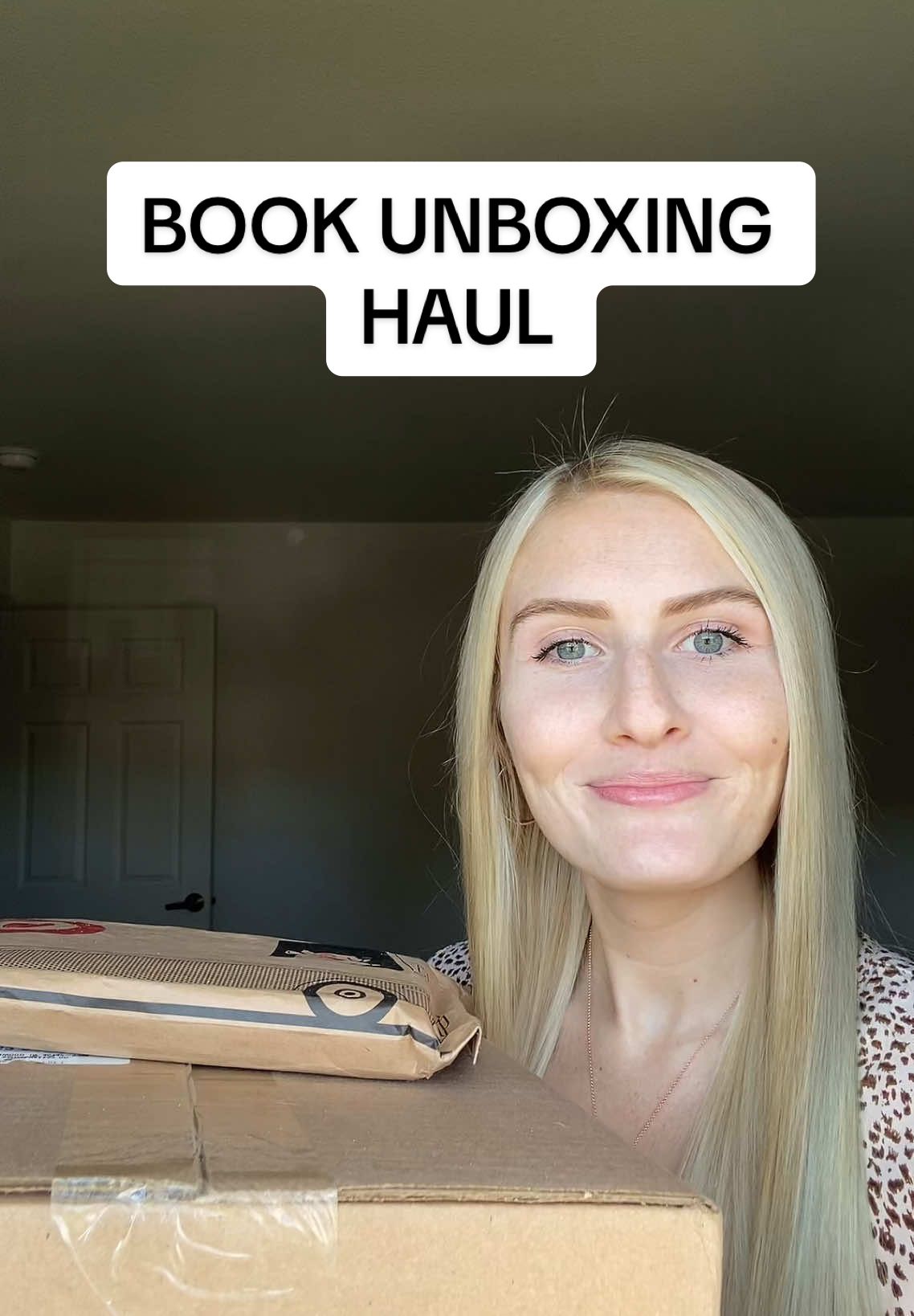 Book unboxing haul from Target! 📚💕 #BookTok #books #bookhaul #bookunboxing #fyp #target #boyfriend #freidamcfadden #thetattooistofauschwitz #heathermorris #thegreatalone #kristinhannah #theritual #theritualbook #shanteltessier 