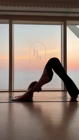 💜 #yogainspiration #yogaflow 