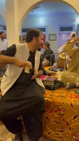 ay da khybar storia  Fayyaz lala