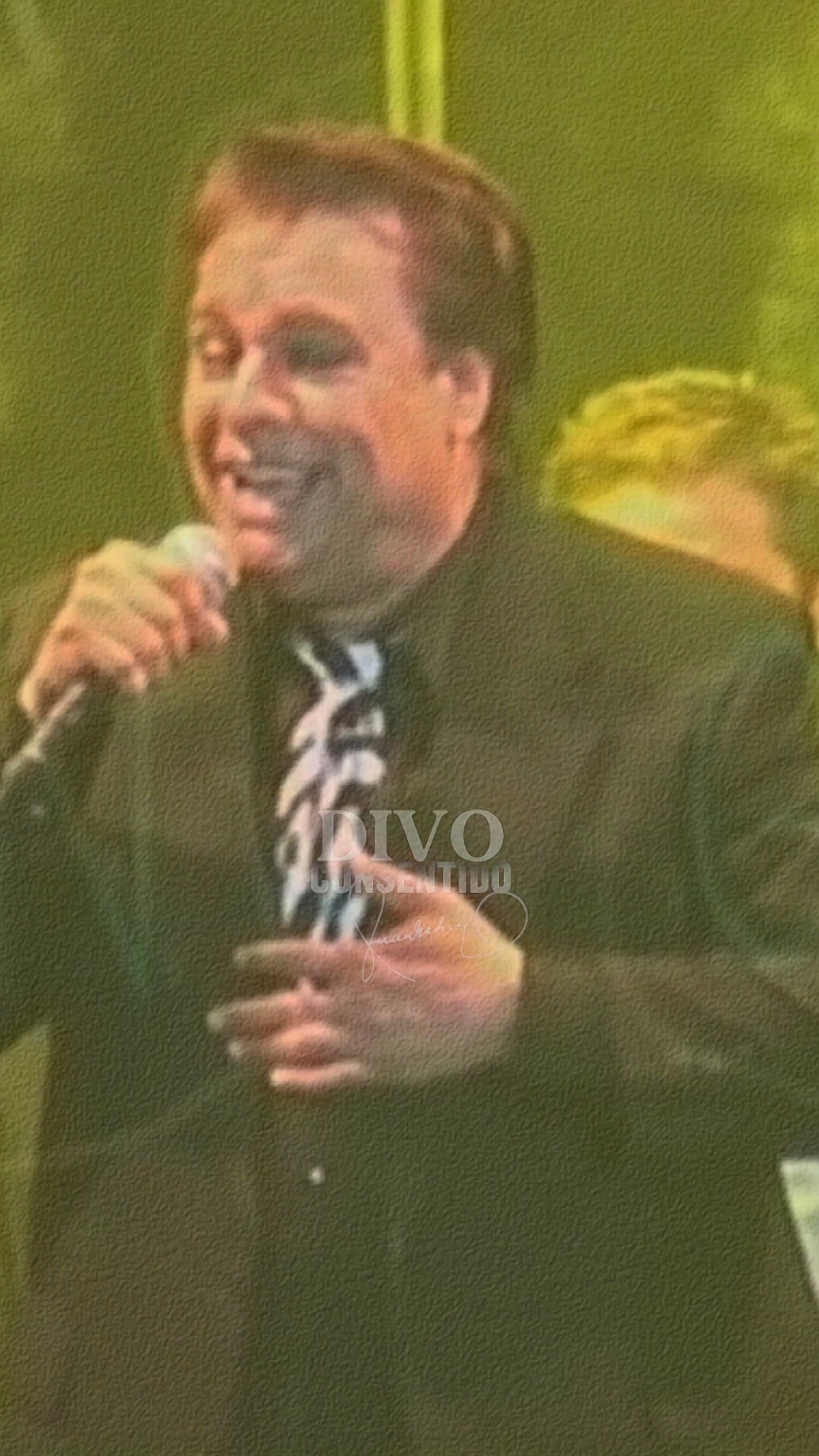 🗣️ MUCHAAAACHOOOS NOS VA A OÍR LA MIGRA!!!! 🤣 #juangabriel #eldivodejuarez #mexico #ciudajuarez #tendencia #viral #fyp #fypシ゚ #elsalvador 