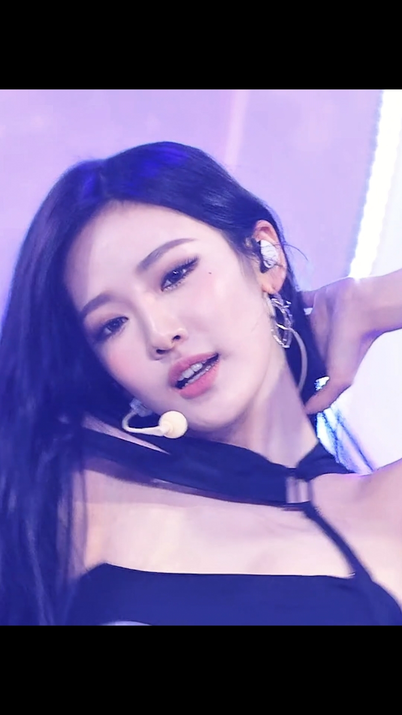 this facecam got me going craaaazyyy #ningning #ningtok #aespa 