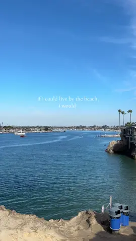 i am in love with the beach with my whole heart 🌊🫧♡ #beach #beachy #beachvibes #beachday #beachlife #ocean #coconut #aesthetic #beachaesthetic #fyp #foryou #addisonrae @Addison Rae #coronadelmar #orangecounty #theoc #california #cali 