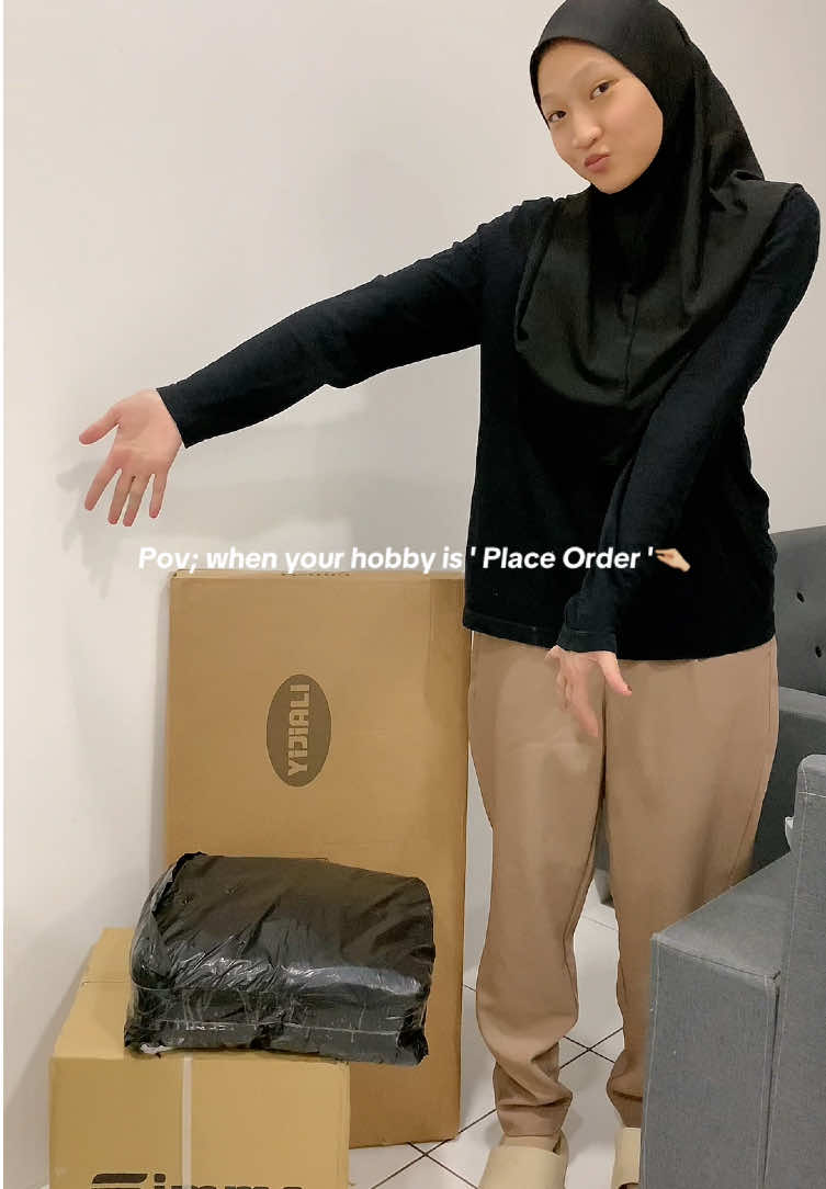 tak leh nak tunggu parcel lain sebab tak sabar nak unboxing yang ni🤭  #fypシ゚ #fyp #fypp #foryou #unboxing #parcel 