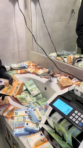 💙🤍🥷 #viral #مارساي__🇪🇺_ونبولي🇨🇵 #marseille13 #algeria #frypgシ #algeria🇩🇿 #اواخرtn🐊🇨🇵🤲👏 #marseille🇫🇷 #شعب_الصيني_ماله_حل😂😂 